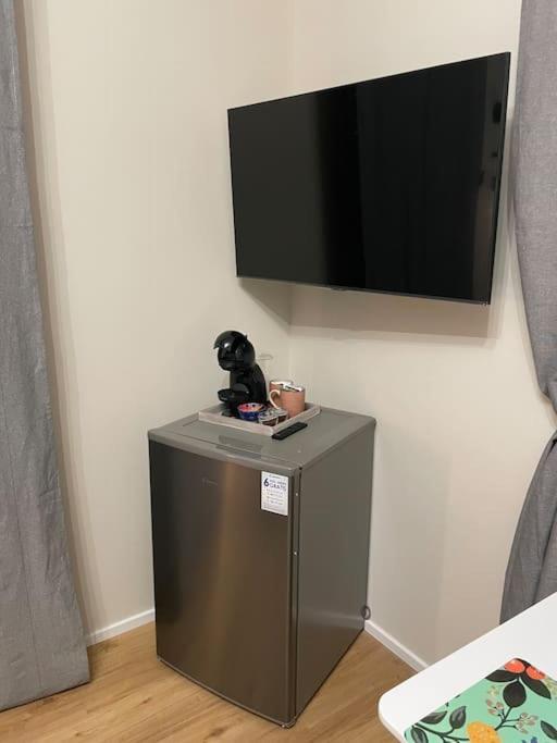 Cucchiari Suite 7B مودينا المظهر الخارجي الصورة